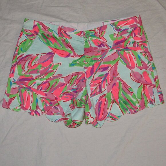 Lilly Pulitzer The Buttercup In The Vias Shorts Size 4 Scalloped Edge 5" Inseam - Picture 1 of 3